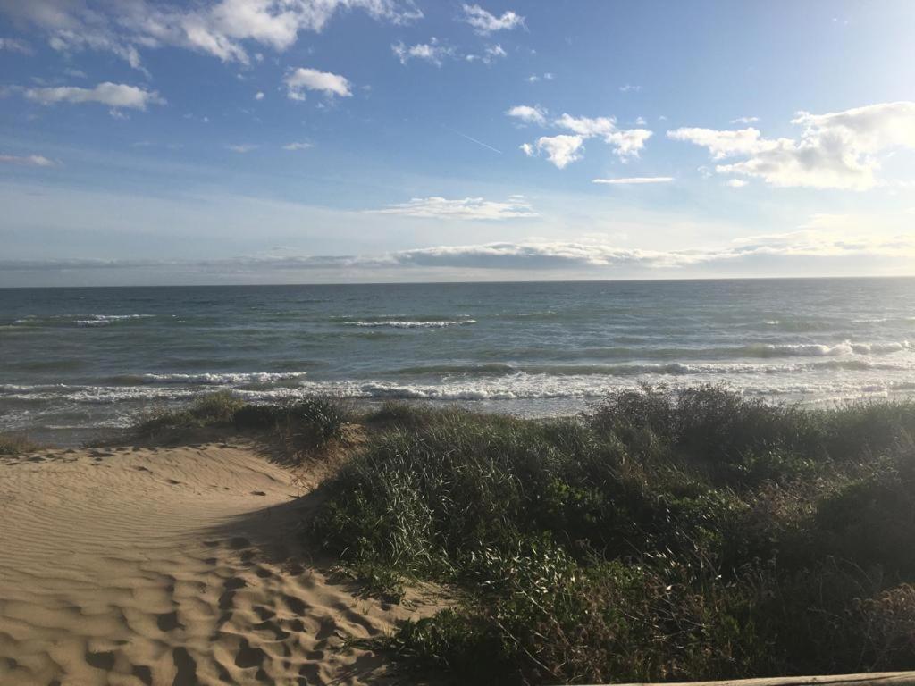 Duplex Beach Cabopino Apartment Марбеля Екстериор снимка